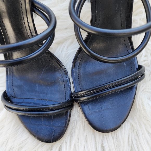 Schutz Lucimar Strappy Heeled Sandals Black - Picture 6 of 10